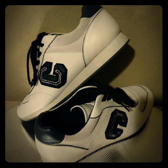 Sneakers - Picture 1 of 3