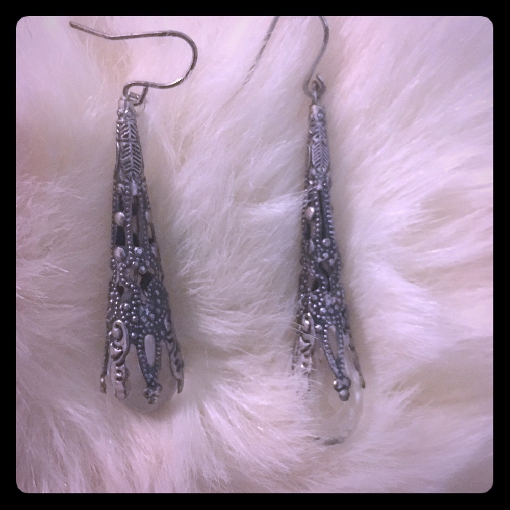 Givenchy elegant earrings