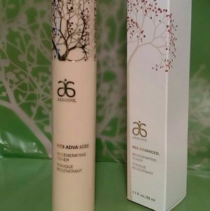 Arbonne RE9 Advanced Regenerating Toner 1.7fl oz.