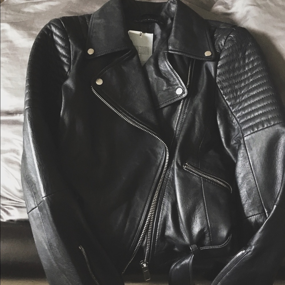 ZARA LEATHER JACKET