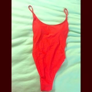 One piece swim suit