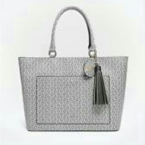 GUESS Factory Women's Nido Logo Saffiano Tote