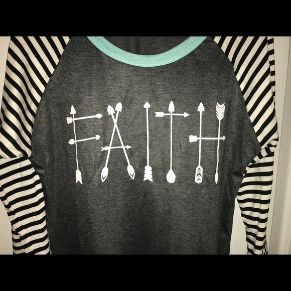 Faith Ragland Tee - Picture 4 of 5