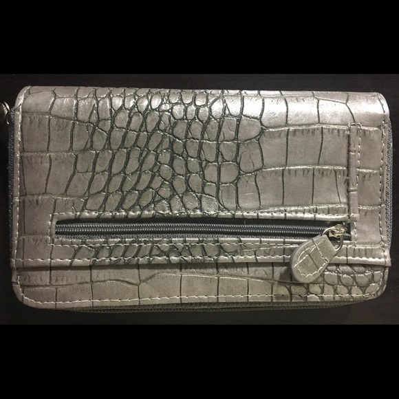 Snake Print Wallet - Picture 2 of 4