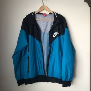Nike unisex windbreaker