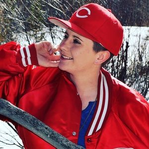 Meet your Posher, Alyssa