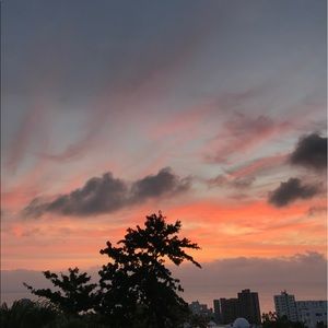 Meet your Posher, Ana