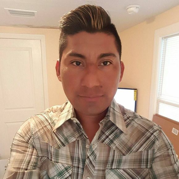 Meet your Posher, Rafael - Picture 1 of 1