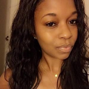 Meet your Posher, Kendra