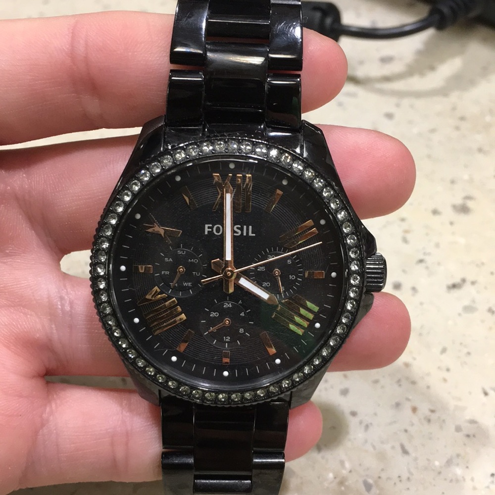 FOSSIL WATCH