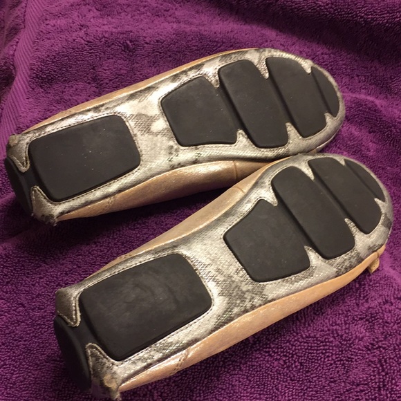 Flats - Picture 3 of 3