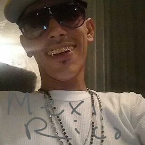 Meet your Posher, Emilio