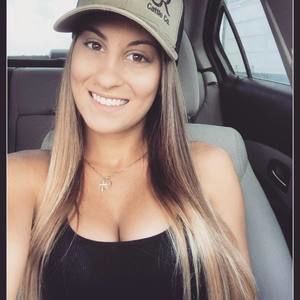 Meet your Posher, Kelli