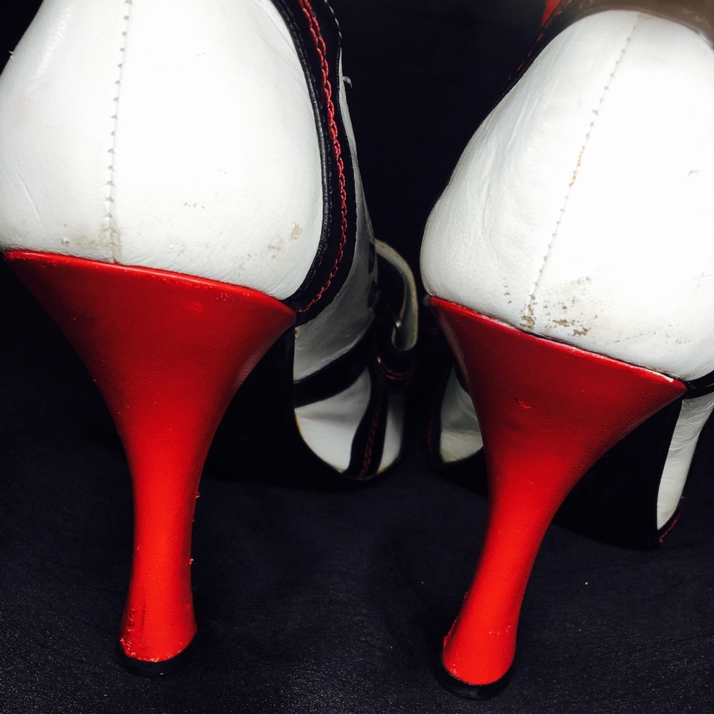 👠Guess by Marciano Heel Bundle👠 - Picture 3 of 8