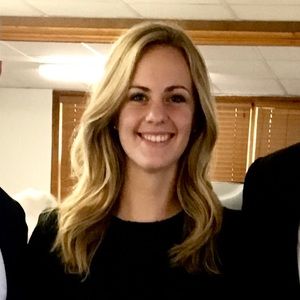 Meet your Posher, Rebecca