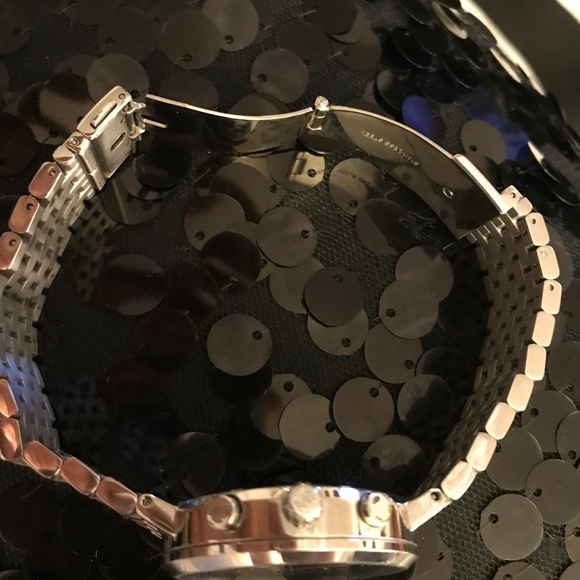 Micheal Kors Watch(unisex)