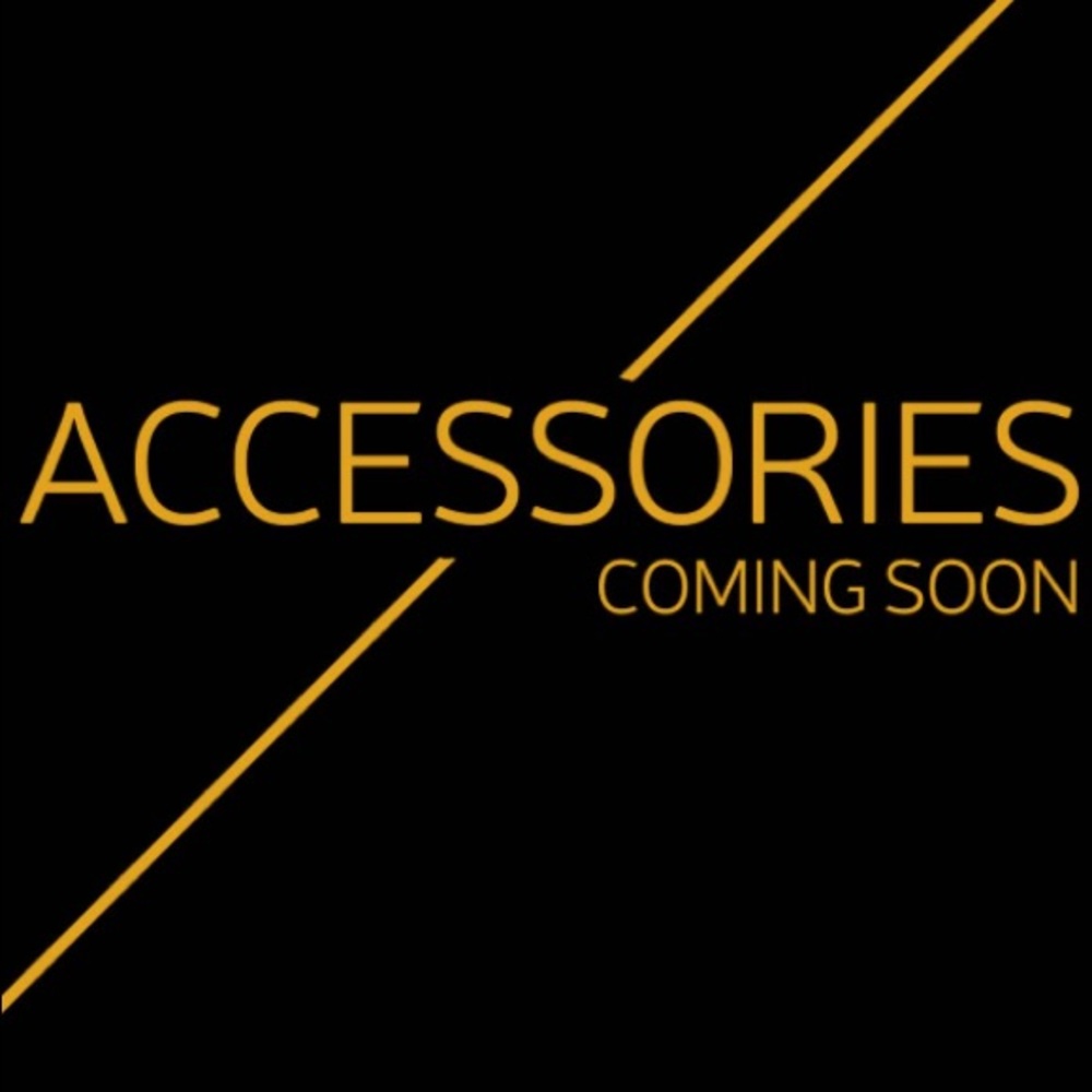 Winter accessories 💋 Hats, scarves, cell cases...