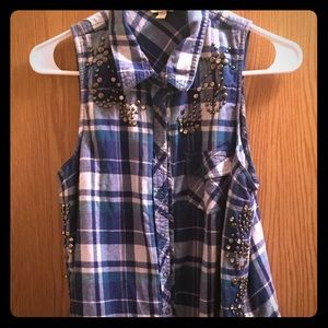 Sleeveless Guess Flannel