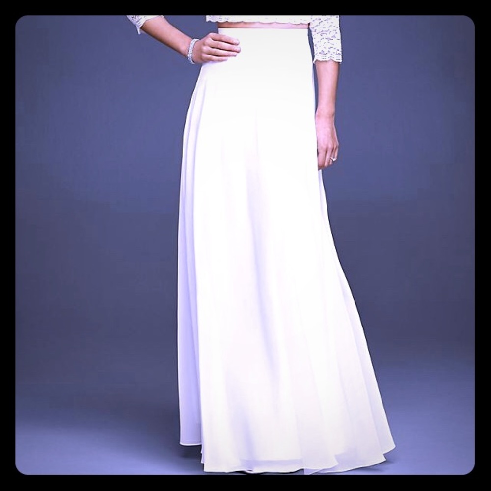 NWT DAVIDS BRIDAL LONG CHIFFON SKIRT