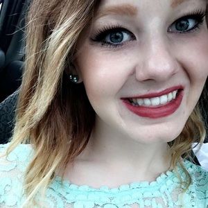 Meet your Posher, Renessa