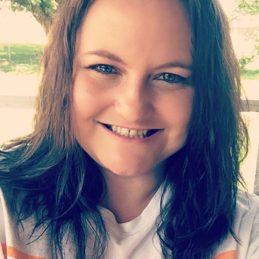 Meet your Posher, Michellia