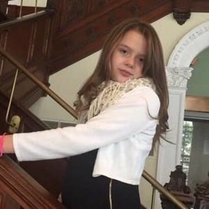 Meet your Posher, Sandy