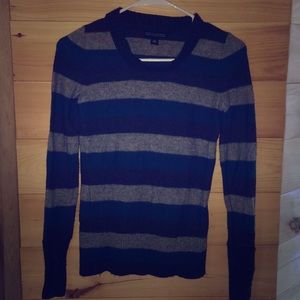 Banana Republic sweater XS cashmere blend soft!!