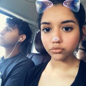 Meet your Posher, Juana