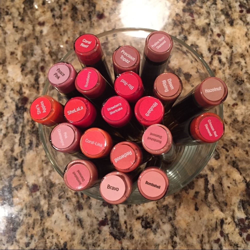 New SeneGence Lipsense