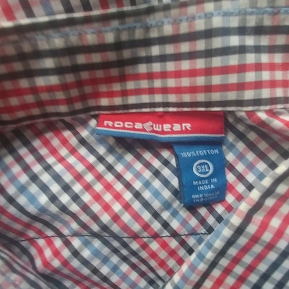 Rocawear plaid shirt & Jo's Bank silk tie - Picture 4 of 8