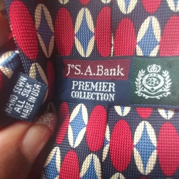 Rocawear plaid shirt & Jo's Bank silk tie - Picture 6 of 8