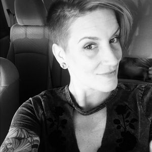 Meet your Posher, Stephanie