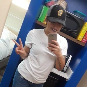 Meet your Posher, Amanda