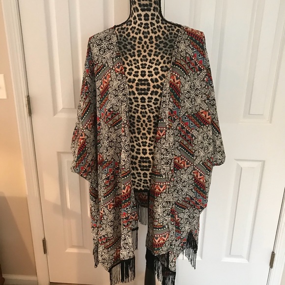 Avenue Sweaters - Avenue Multi Colored Patterned Cardigan w/ Tassels