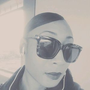 Meet your Posher, Jasmine