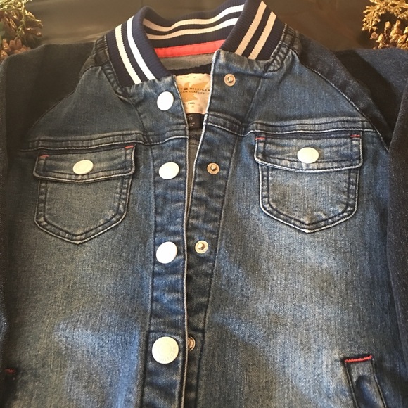 🆕 🎀 Tommy Hilfiger Girl’s Blue Jean Jacket - Picture 4 of 8