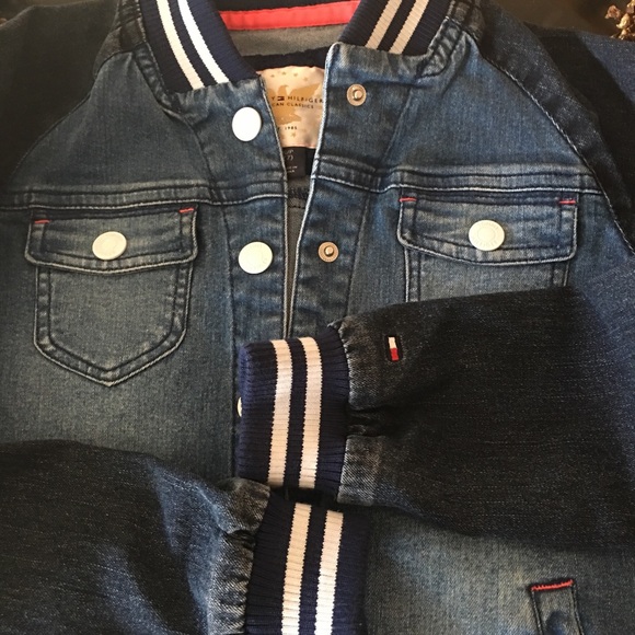 🆕 🎀 Tommy Hilfiger Girl’s Blue Jean Jacket - Picture 5 of 8