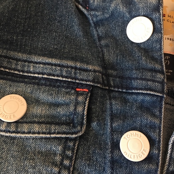 🆕 🎀 Tommy Hilfiger Girl’s Blue Jean Jacket - Picture 8 of 8