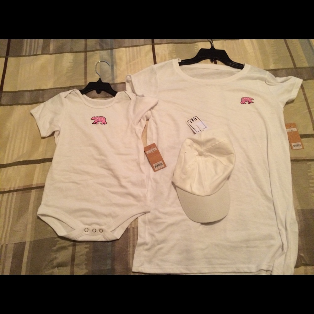 TwelveNYC Baby Onsies Tee shirt hat