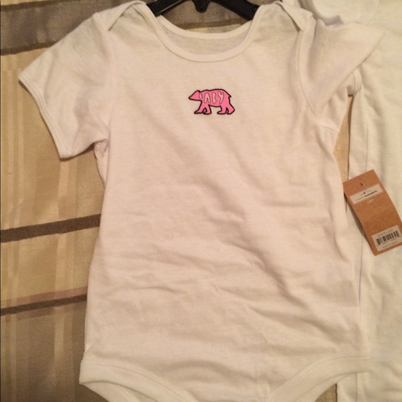 TwelveNYC Baby Onsies Tee shirt hat - Picture 2 of 3