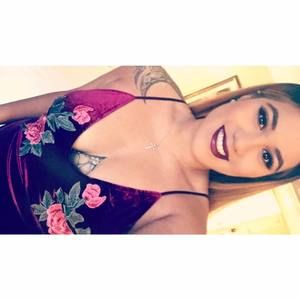 Meet your Posher, Otila