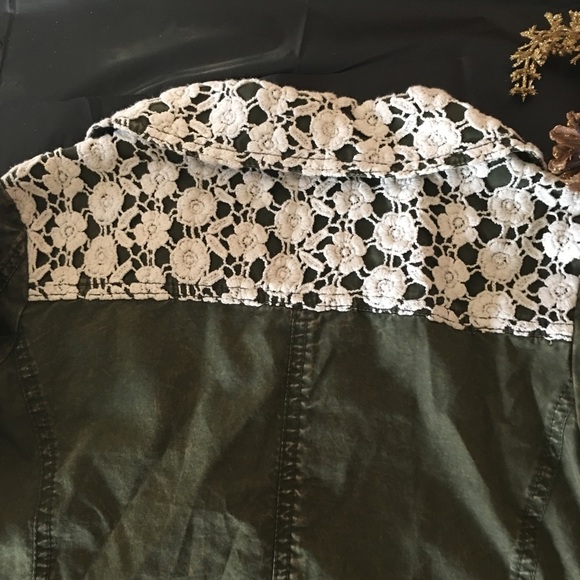 🆕🎀 Design History Rustic Zip Jacket Olive Green and White Floral Collar NEW - Picture 6 of 6