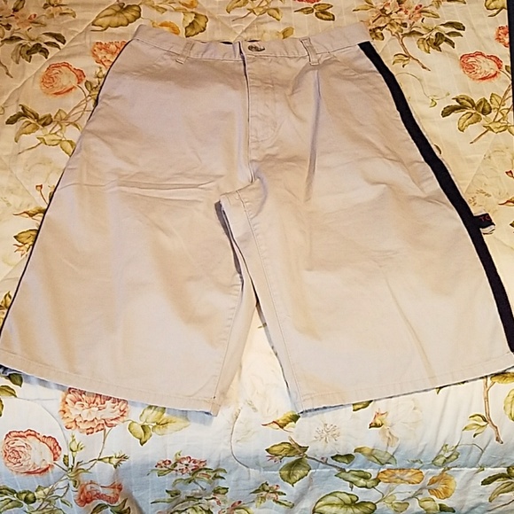 ✔AllShorts&JeanSale✔Tommy jeans - Shorts - Mens - Picture 5 of 8