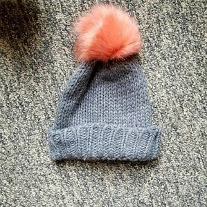 Express Pom Pom  Beanie
