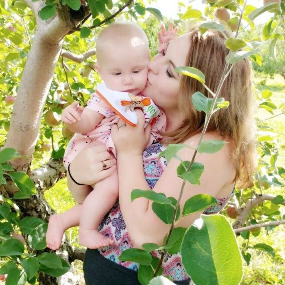 Meet your Posher, Katelyn