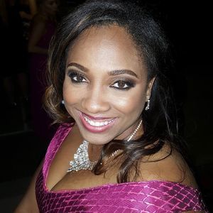 Meet your Posher, Portia