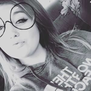 Meet your Posher, Teri