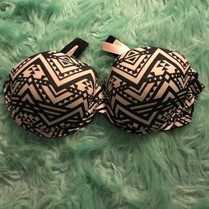 Strapless bra