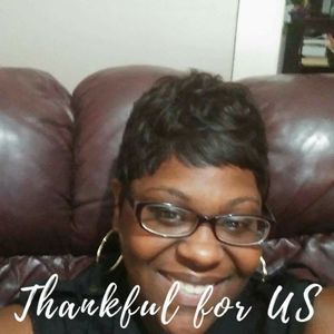 Meet your Posher, Latoya