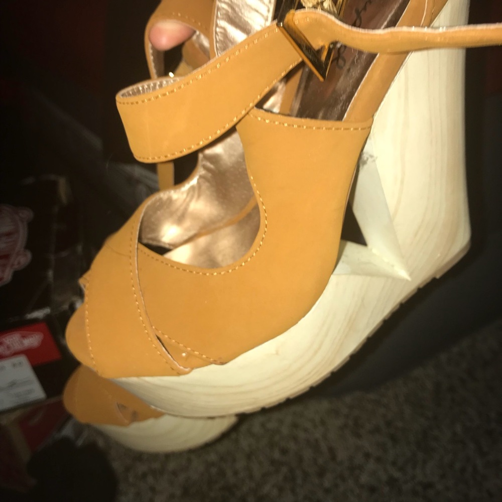 Wooden suede  wedges